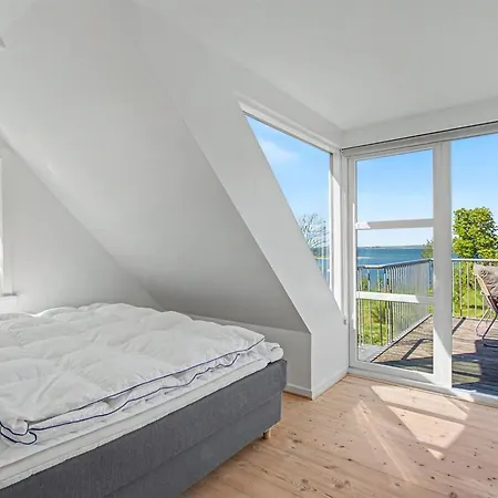 Holiday home Hjort - 80m From The Sea By Interhome